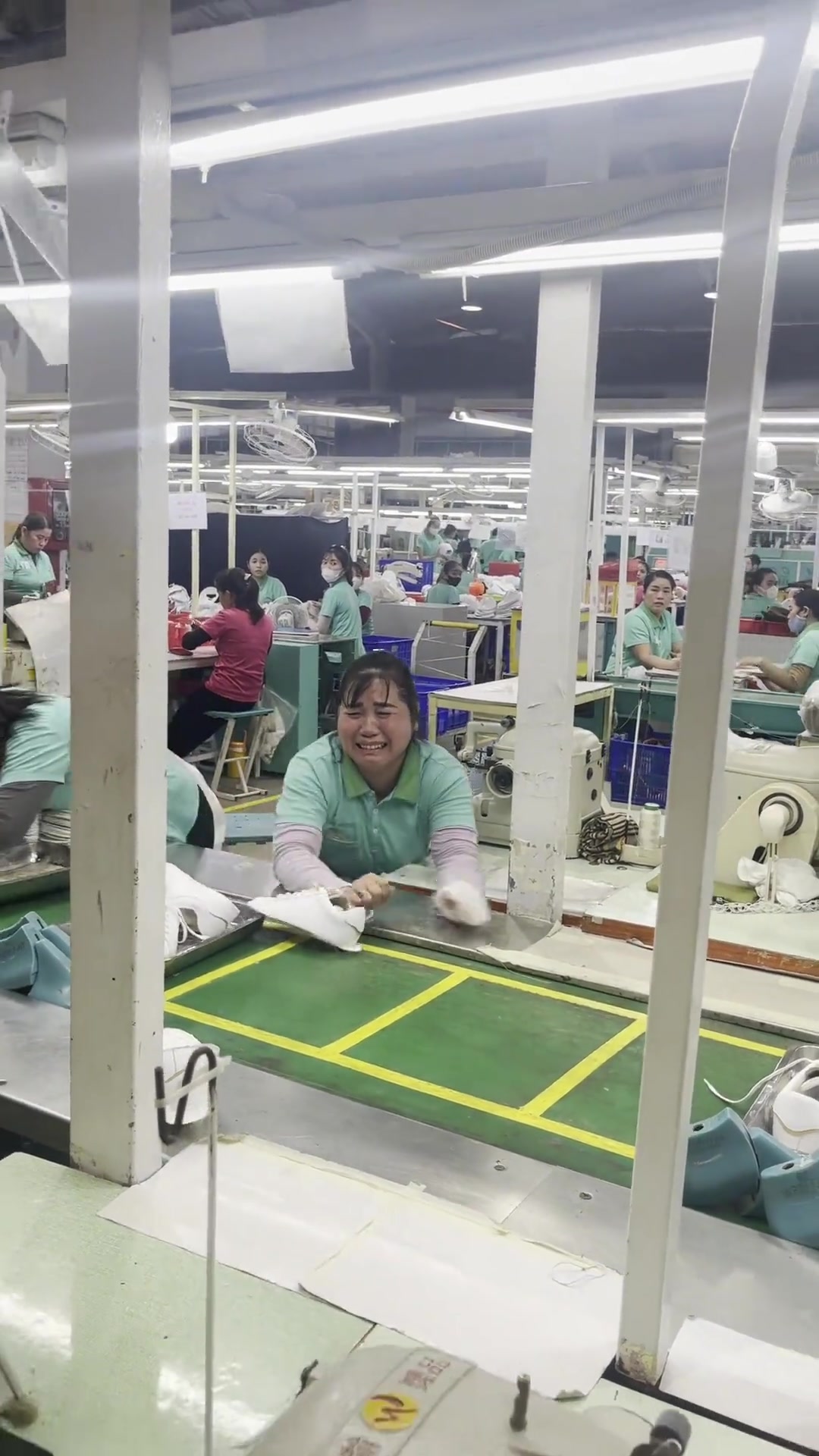 好家伙，我还以为他真的是一个外国人了！