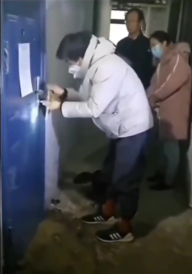 这不给开锁师傅留下了一生的阴影！