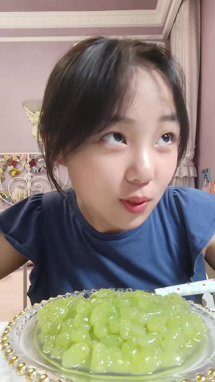 妈妈的爱全在葡萄里了