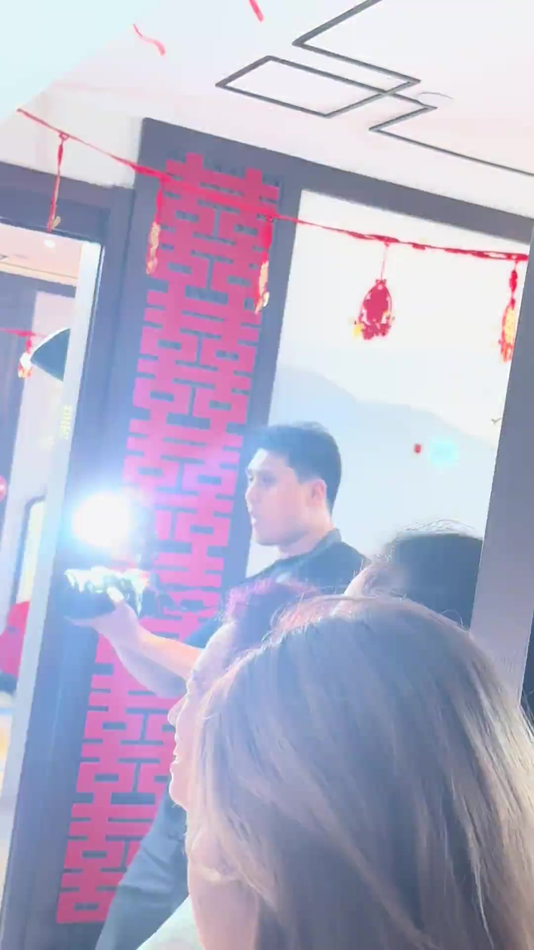 现在摄影师还需要提供情绪价值了吗