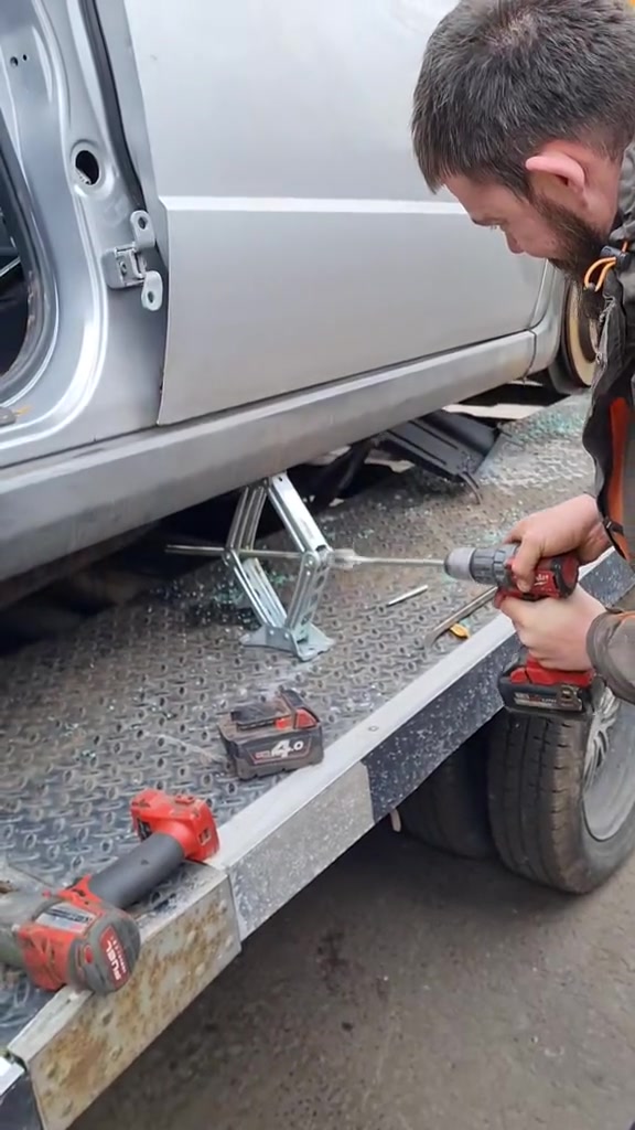 所以说健身练腿不能伸太直