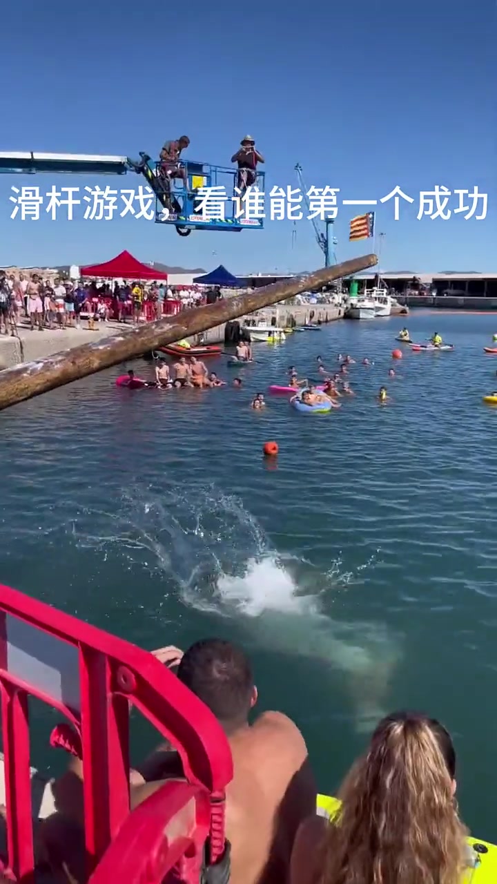 在一声声“姨呀呼”中慢慢的迷失了自我