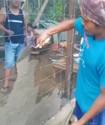 镜子涂泥这哥们啥意思呢