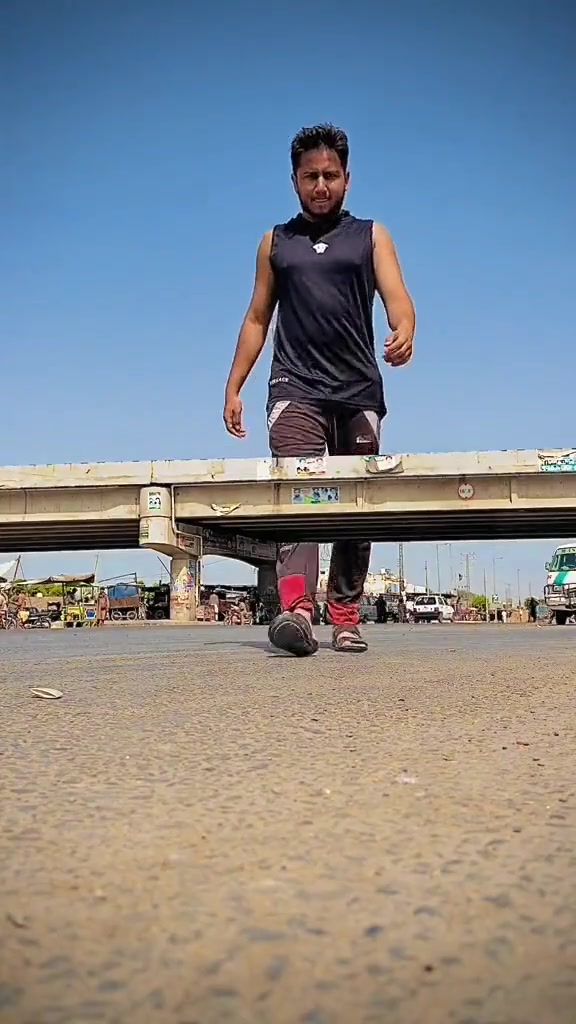 回头一看，手机没了