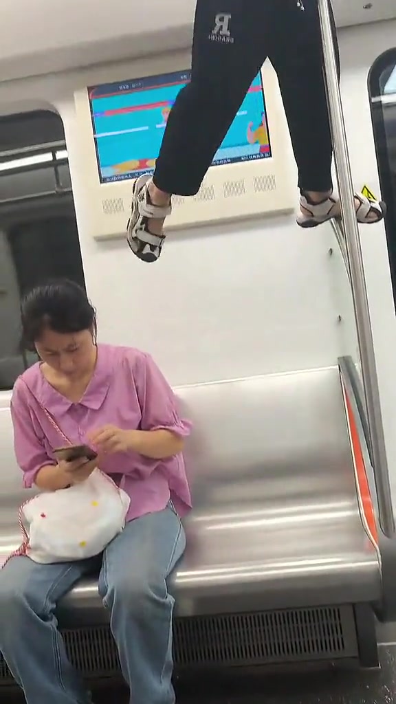 孩子的教育跟家长的素质有关！