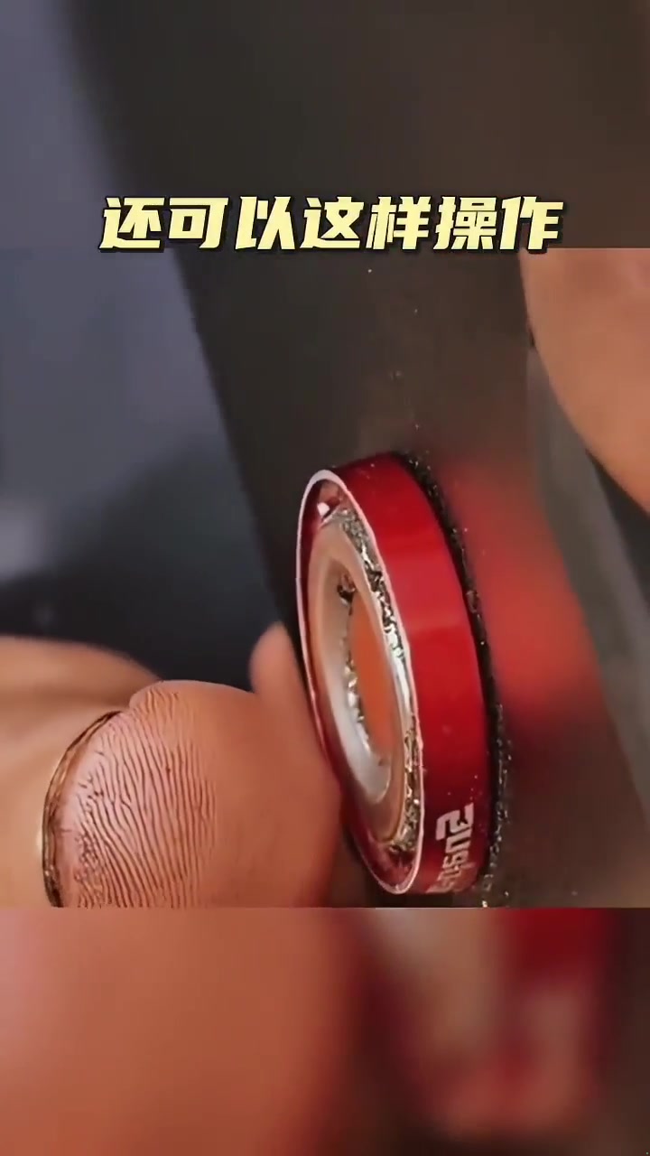 手里插入铁丝拔不出还可以这样操作长见识了！