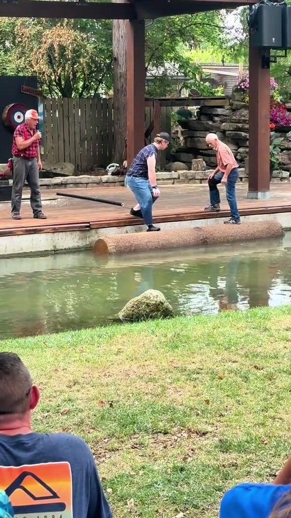 大爷：跟我玩，你还嫩了点