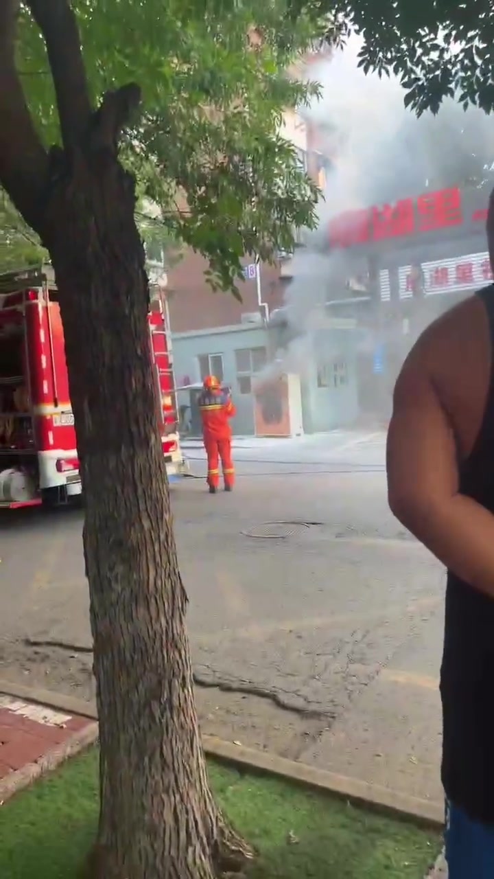 除了虚化，我真的想不到大爷还有什么办法能躲过这一击