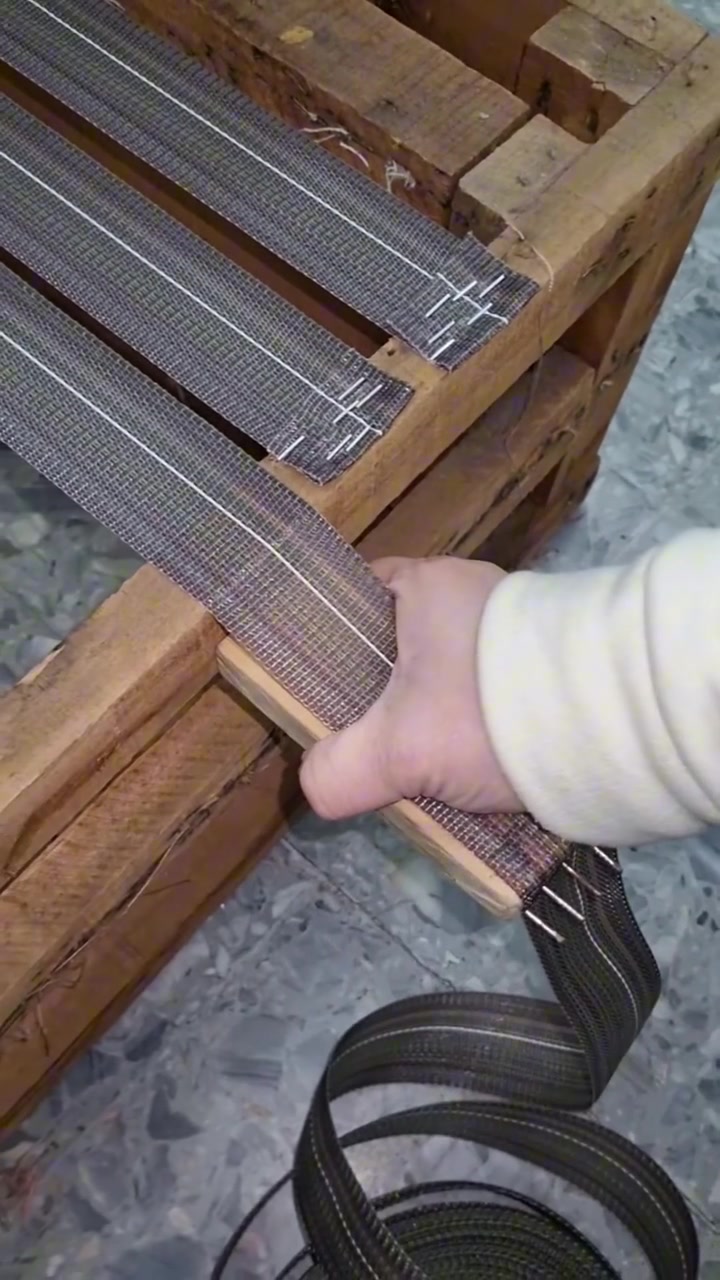 木工小技巧，独自拉紧绷带不求人