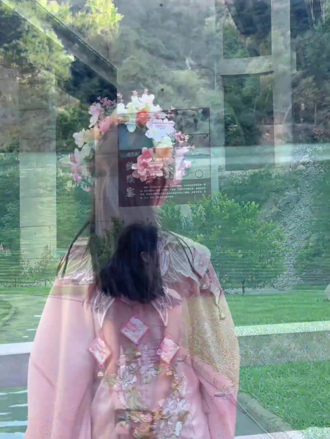 小姐姐的脸和身材不符合啊！！