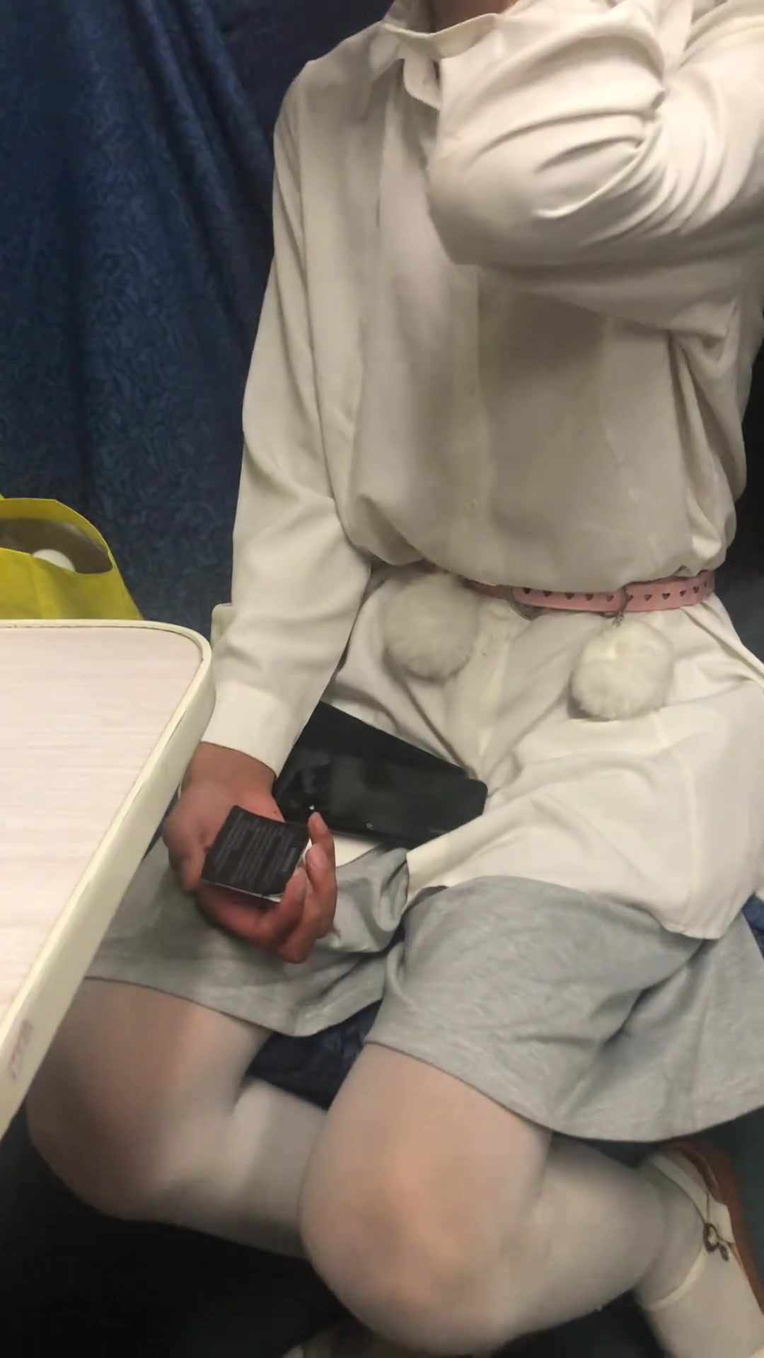 这是什么穿搭啊分不清男女了！