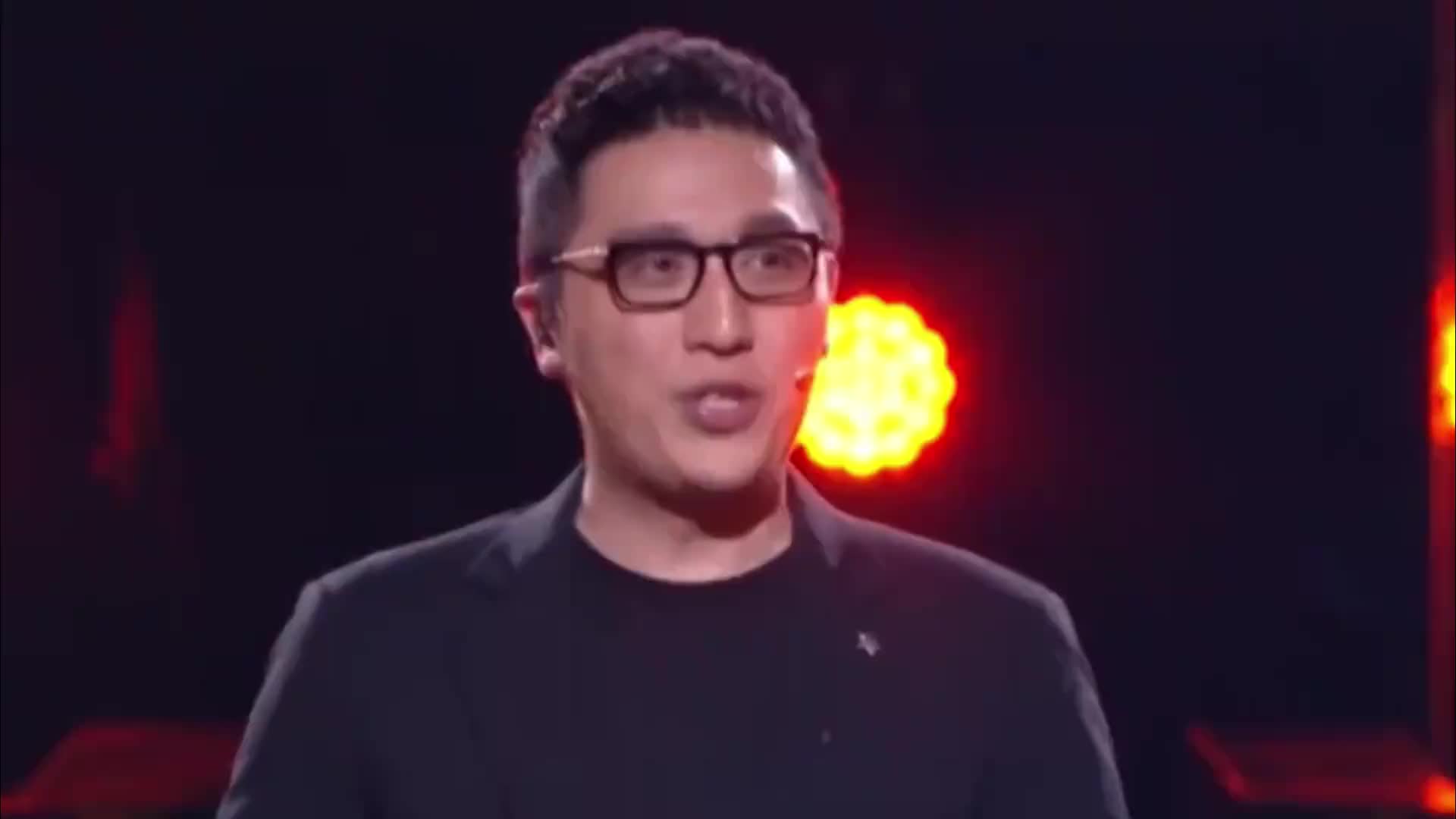 华少到底有多讨厌一句话触碰影帝渣渣辉底线！