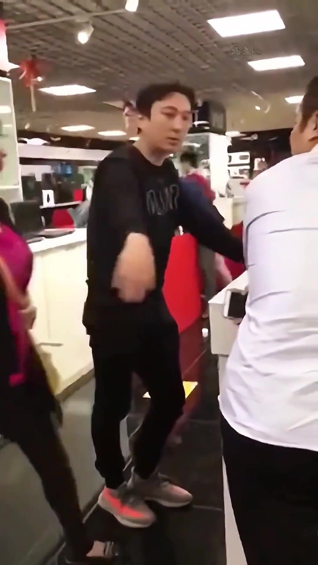 如果女的长得好看点，结局会不会一样