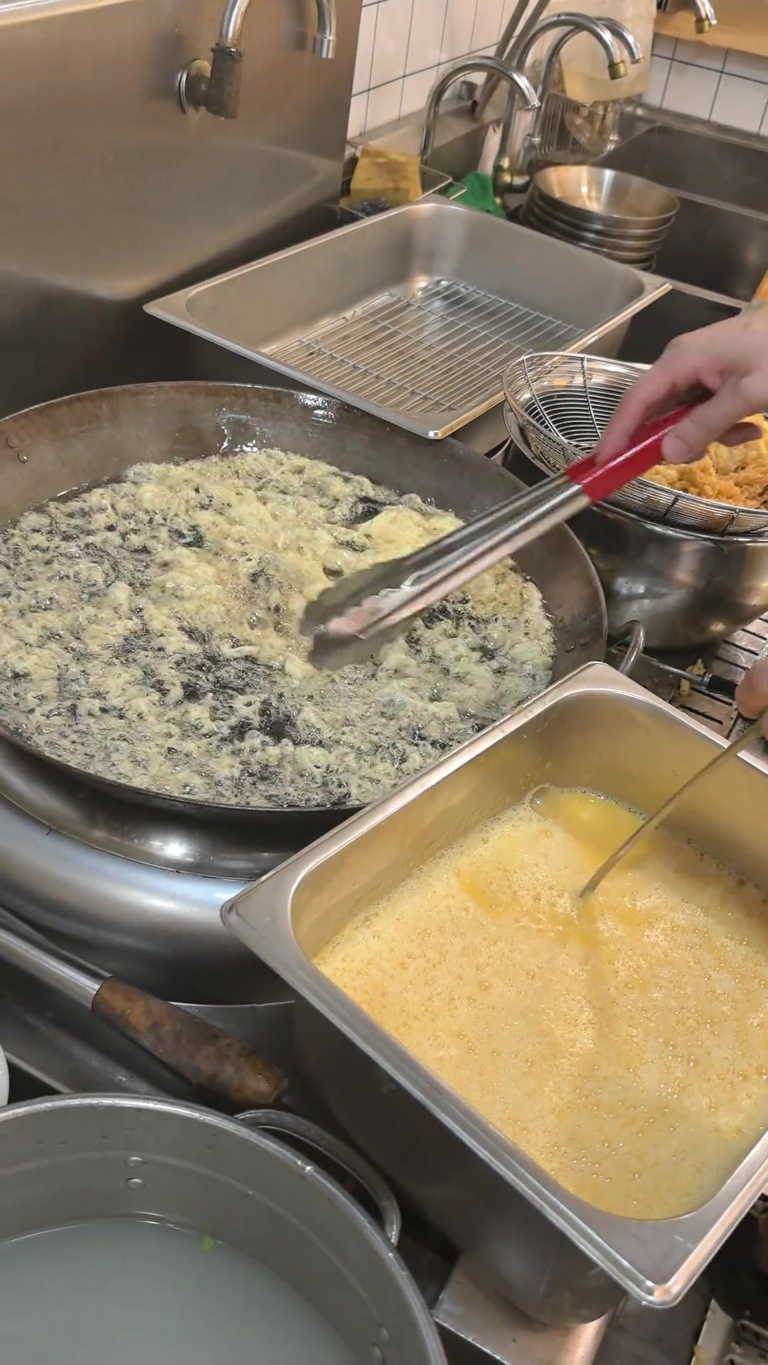 金丝炸蛋吃一口跟喝油有什么区别