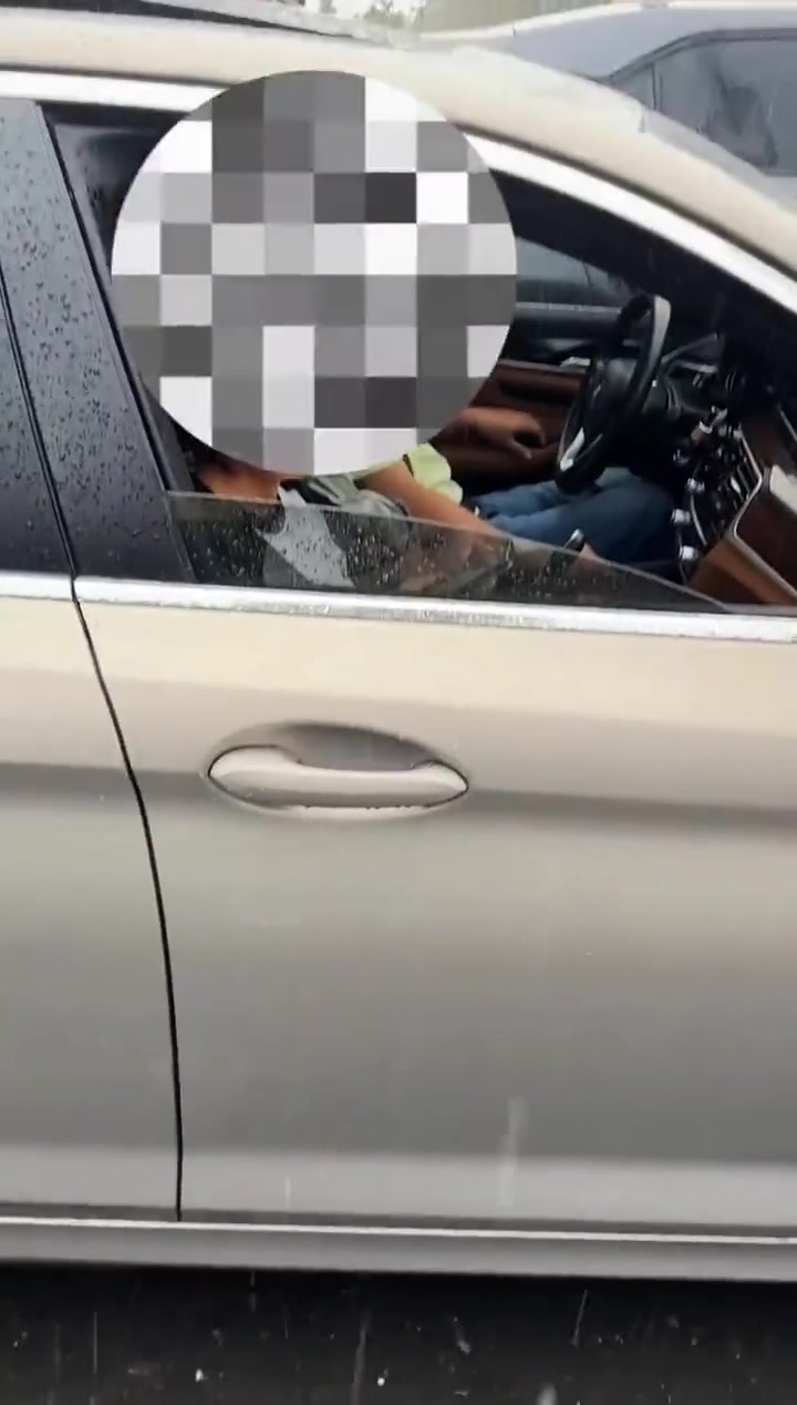 下雨开天窗的，能指望他能有多聪明