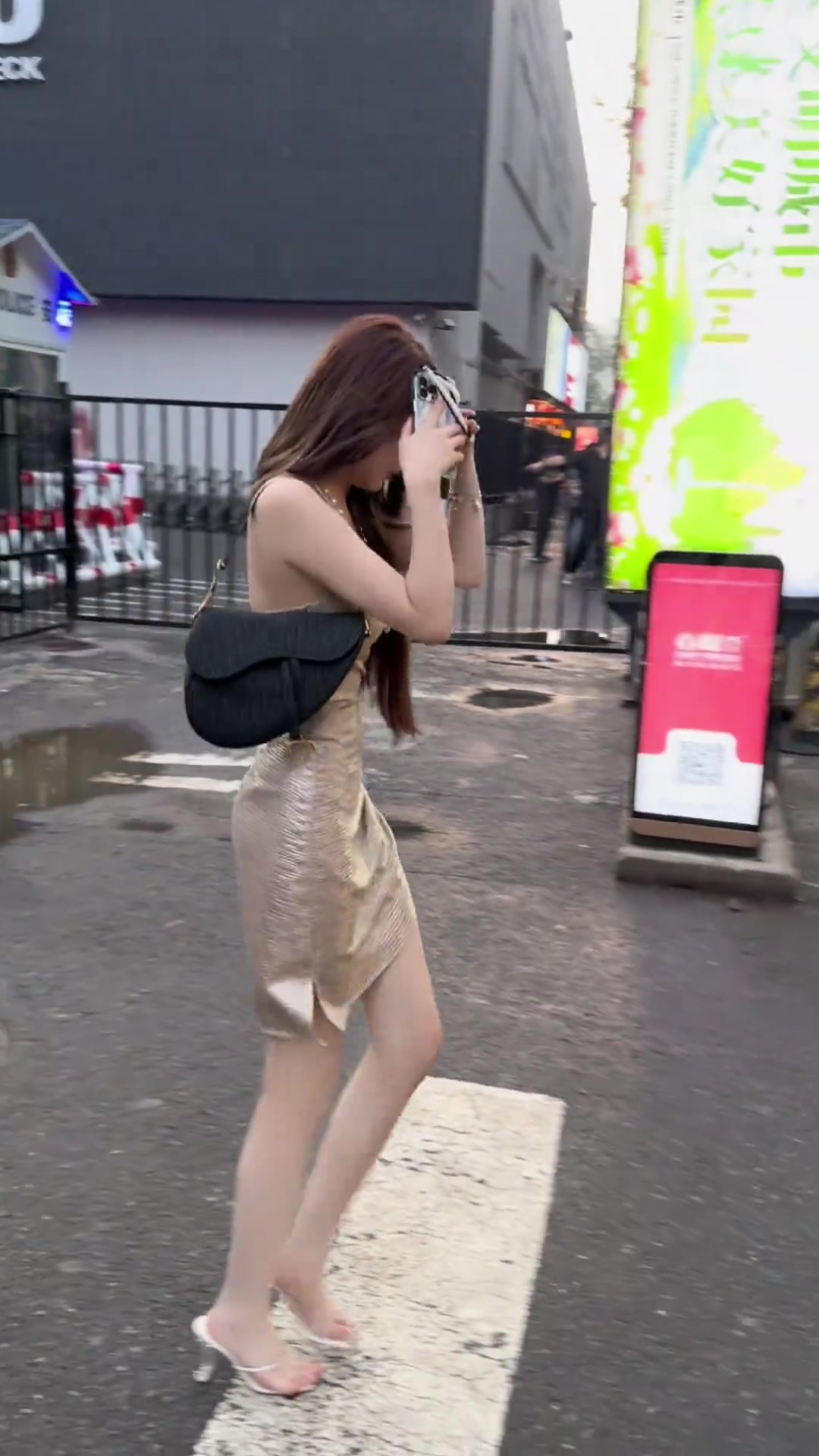 这都不能拍那她得遮挡到什么时候