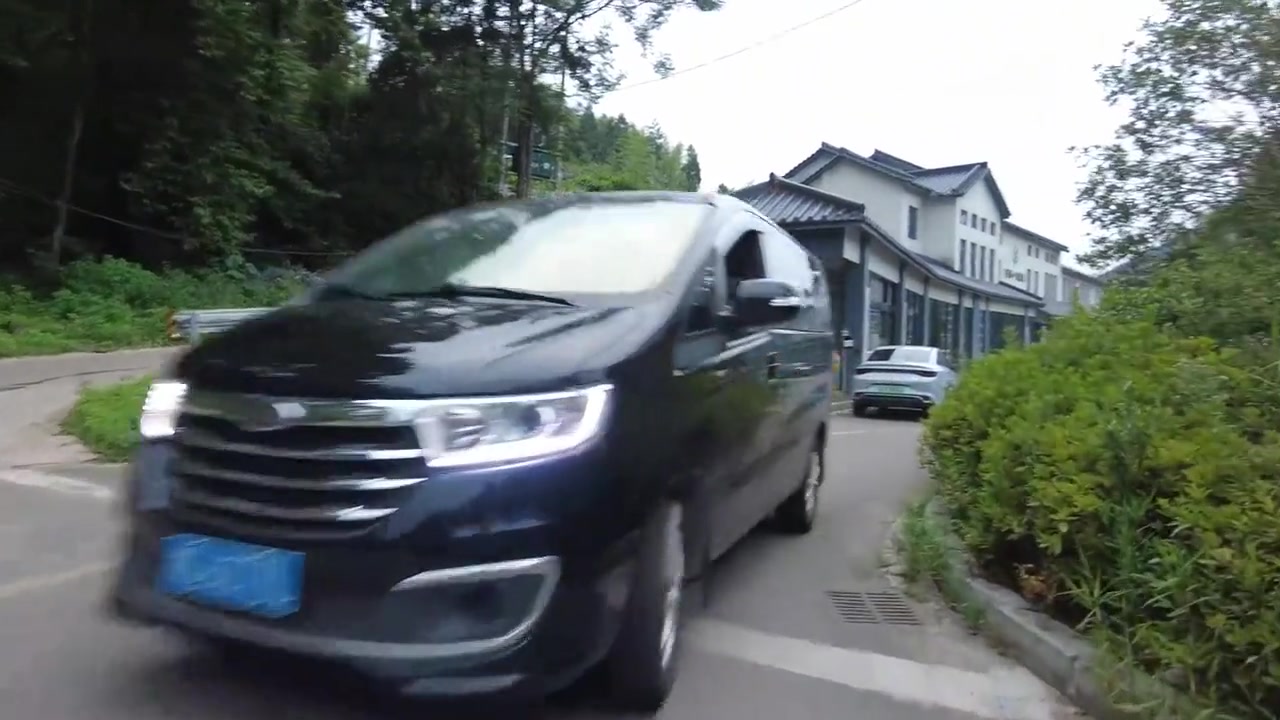 骑单车遇到这种司机怎么办