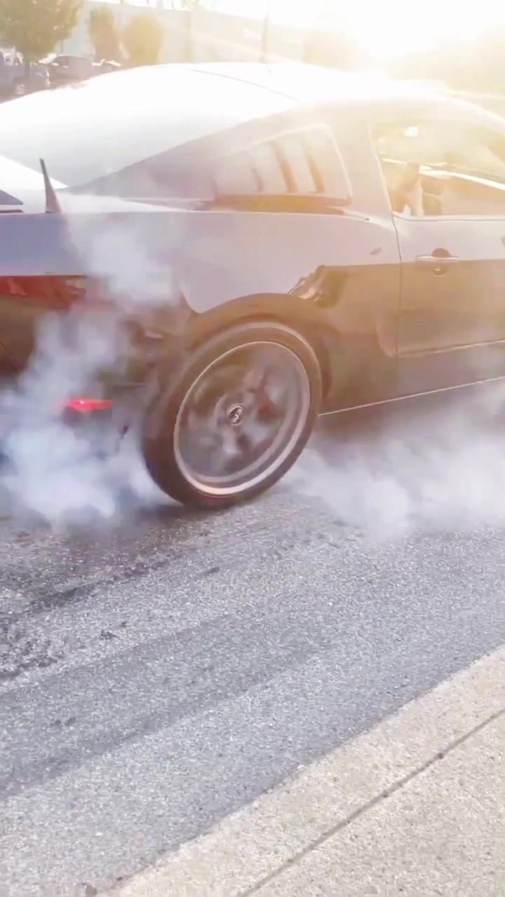 直接烧胎！这又是啥液体