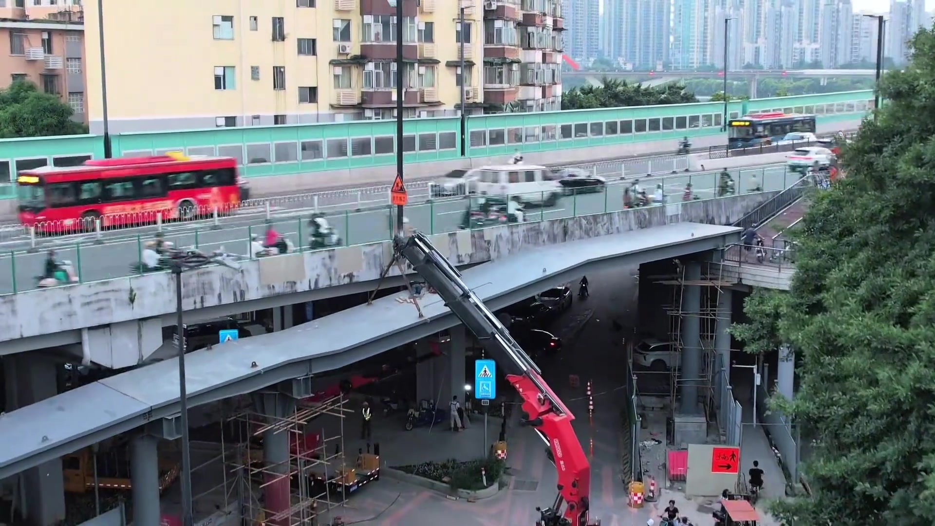 金沙洲大桥新建非机动车桥，广州电动车新规，遵守安全文明行驶