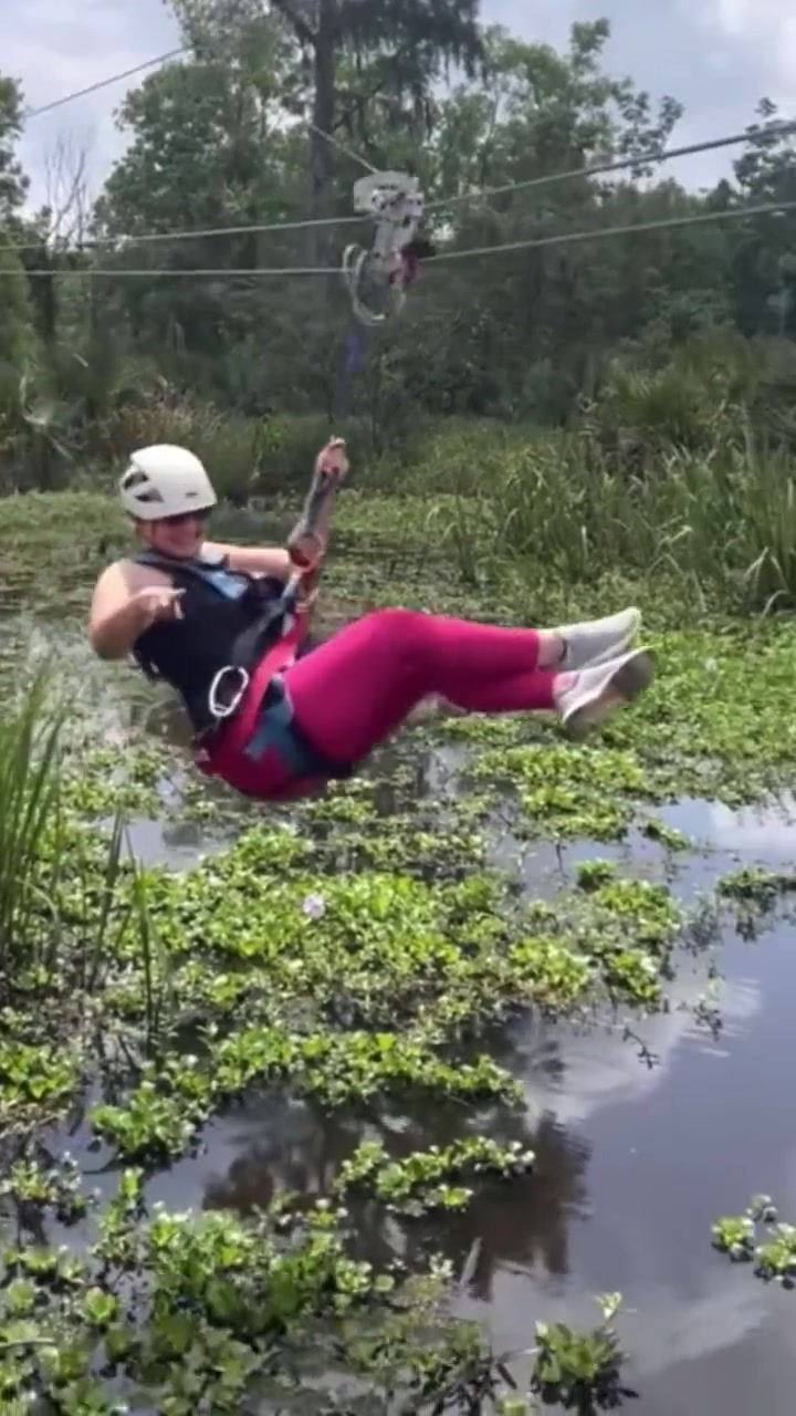 玩的就是真实！鳄鱼：我看看怎么个事