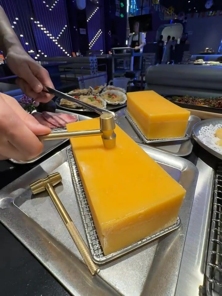 我是来吃饭的，不是来看你变魔术的