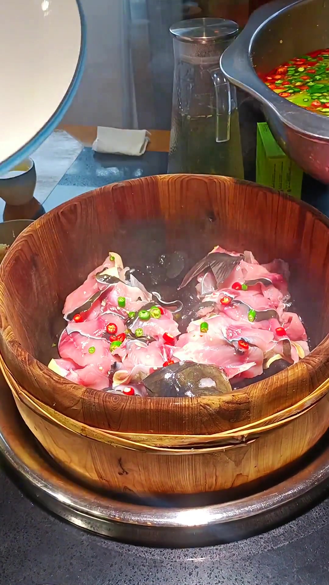 不用木桶了，香味已经透过屏幕传出来了！