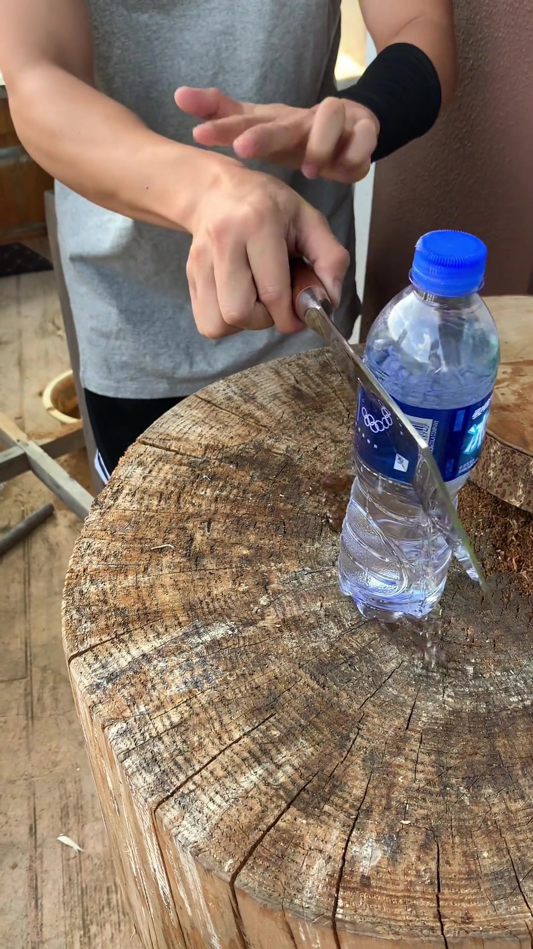 这刀就算是100一把，我也不买