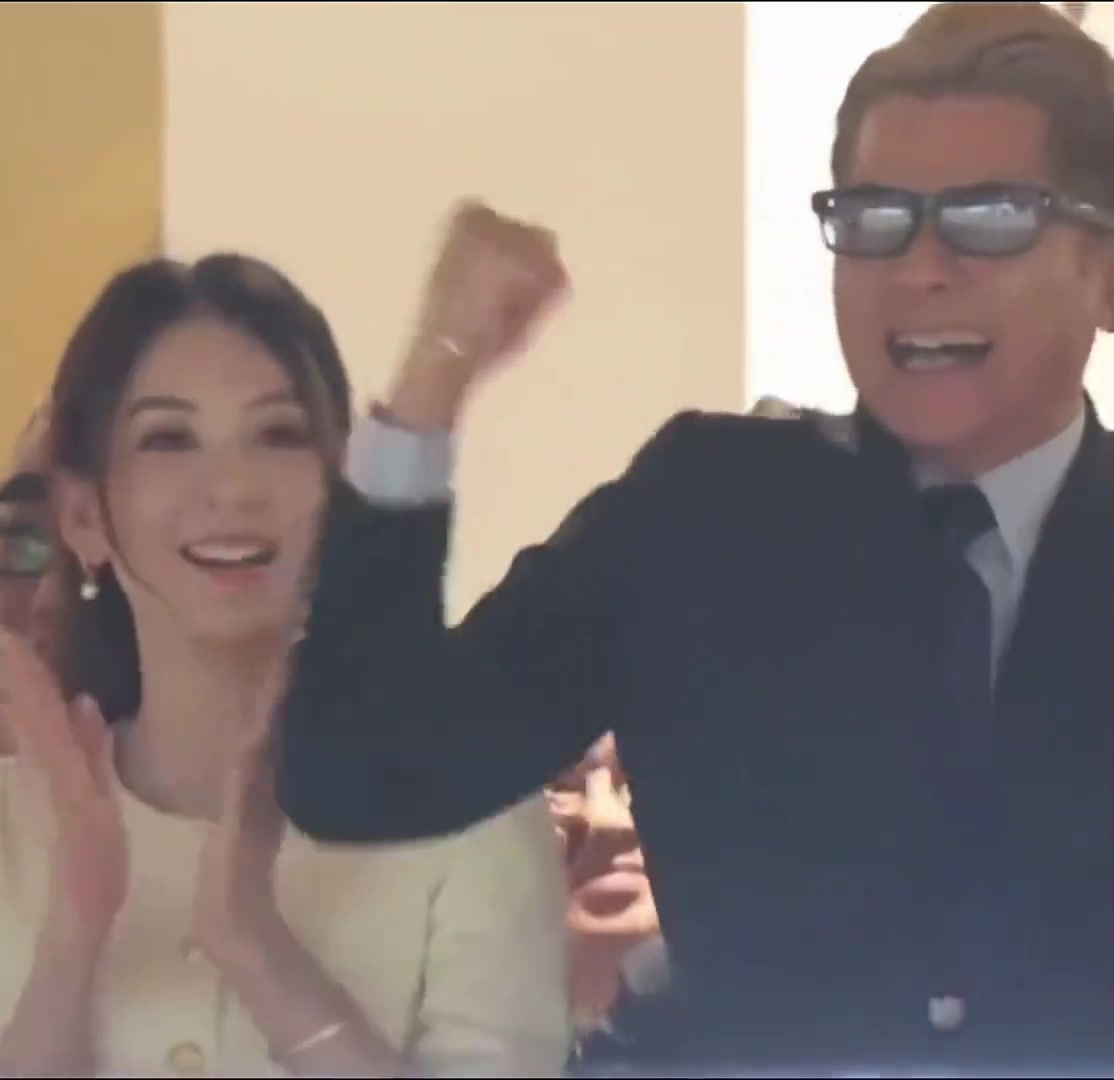 天王郭富城的老婆方媛越来越有贵妇像了