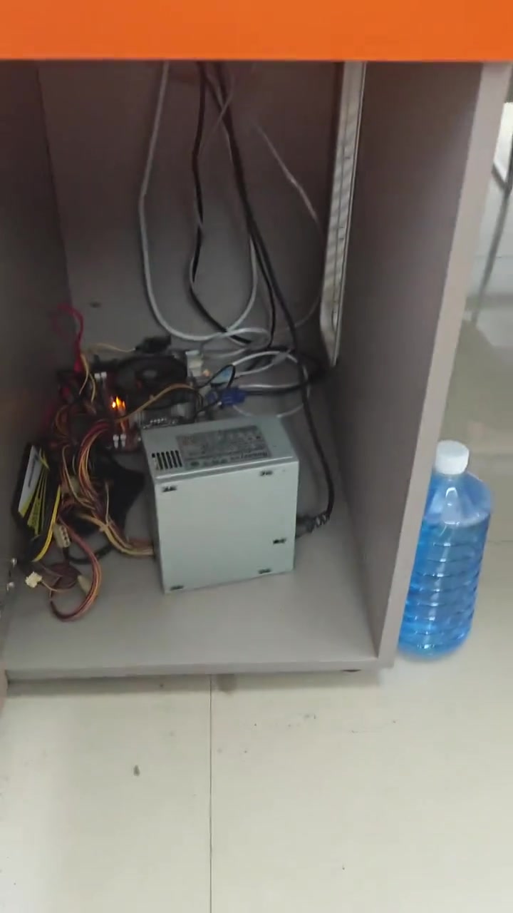 整个柜子都是你的机箱！