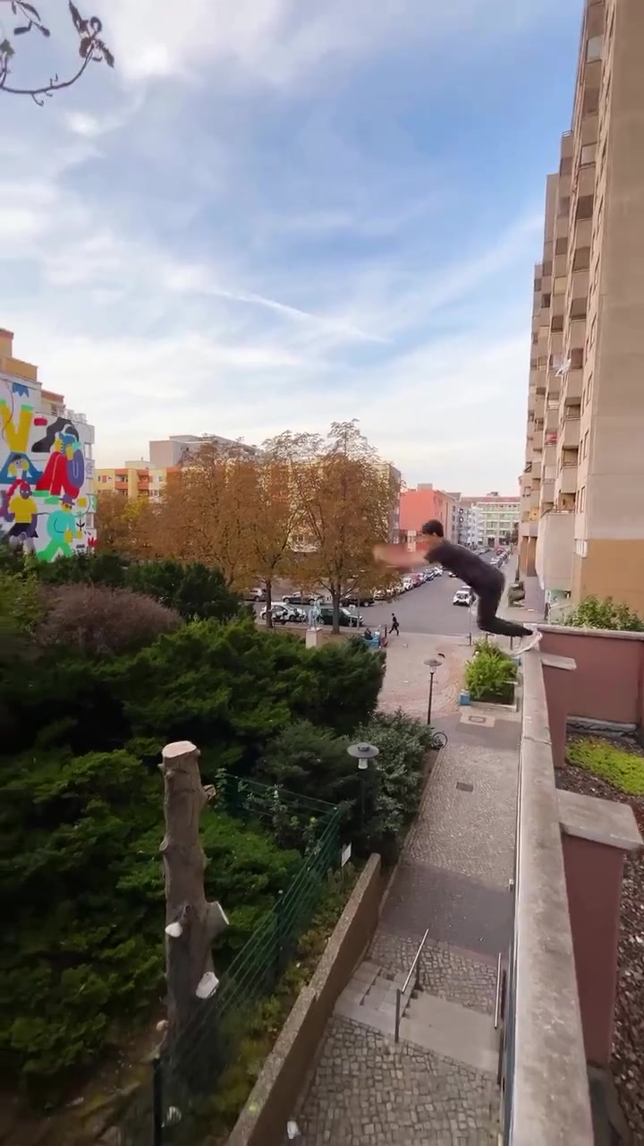 不是现在都这么拼吗不要命了啊