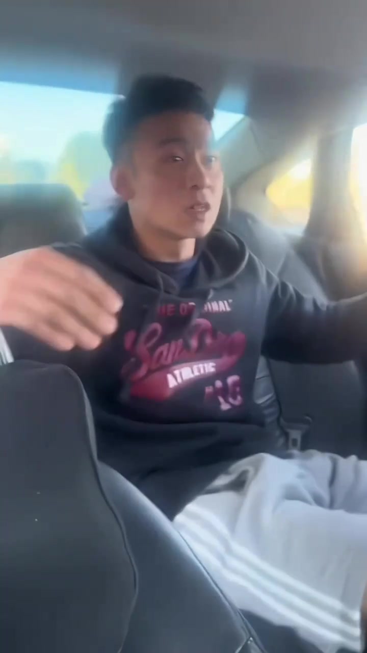 哥们起床气属实有点大啊！