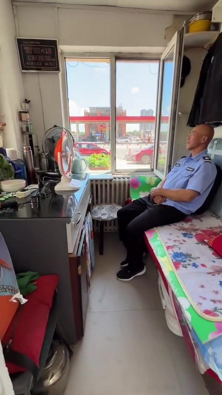 你是一点人事不干啊！