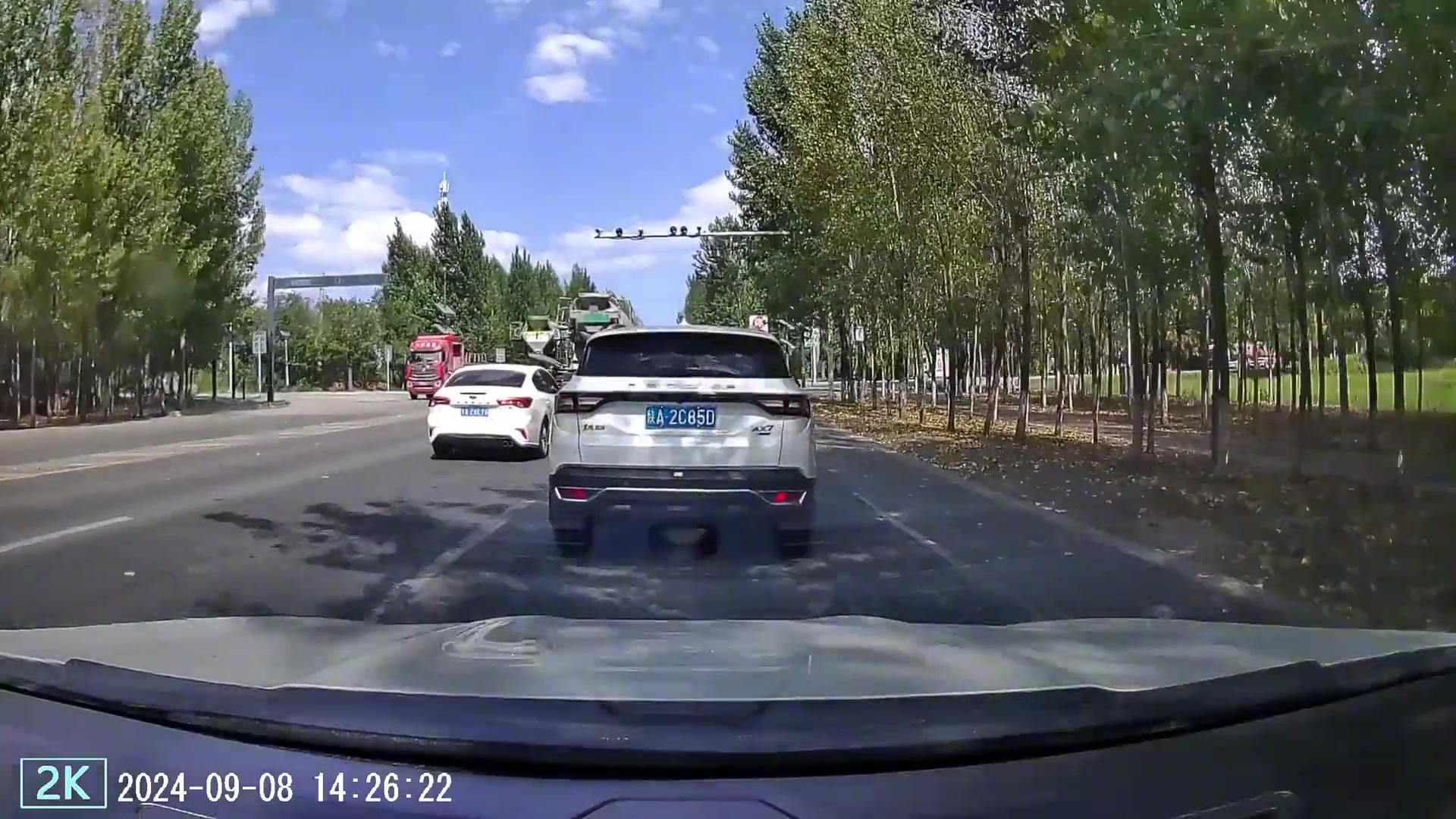 前方高能，擦肩而过的事故