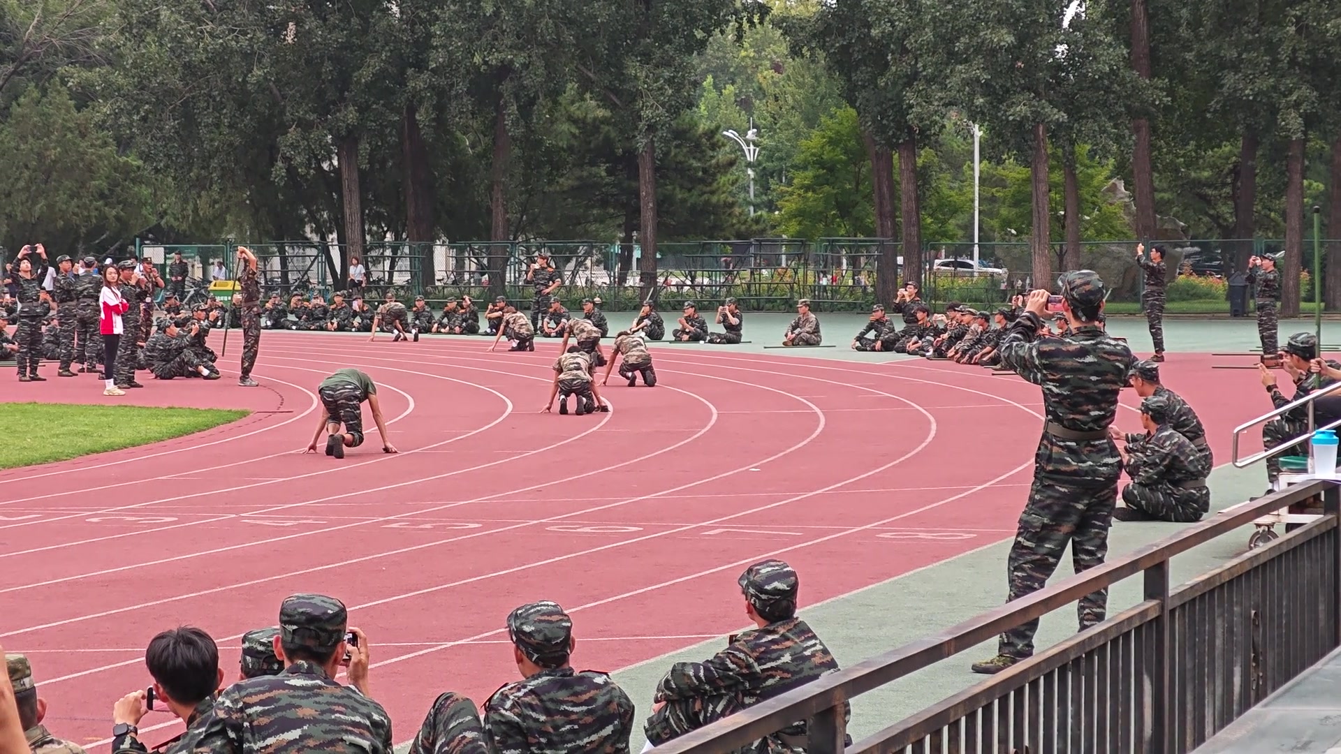 军训已按耐不住北体学子了