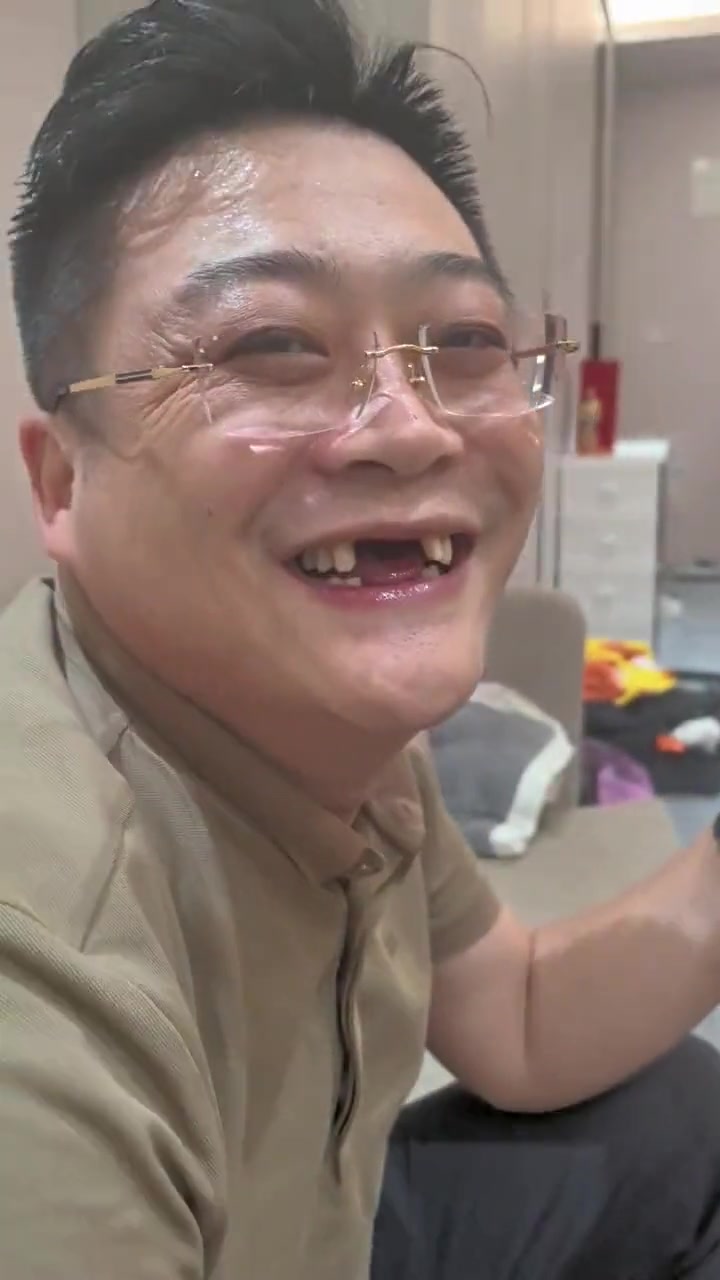 水果：除了弄我一身口水你还能干嘛