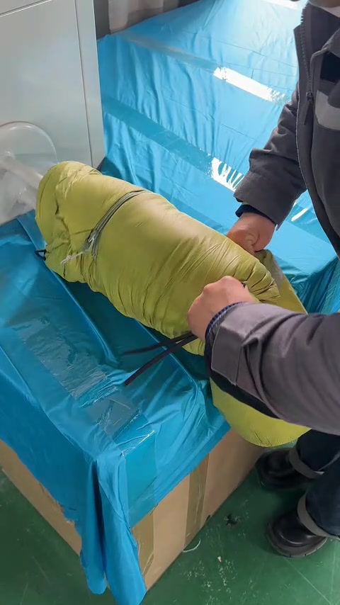 原来被子出厂是这样打包的！就说我怎么拿出来就塞不进去了！