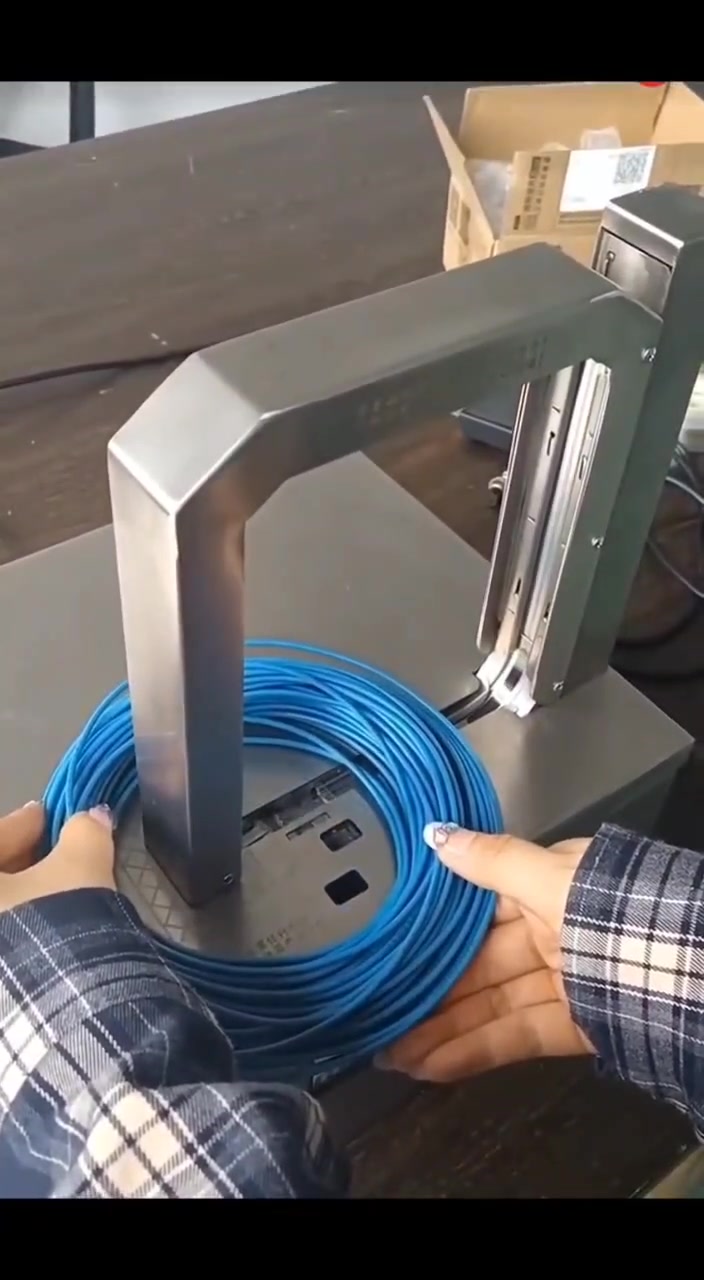 线材收纳扎带的方法