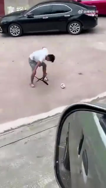 看得出来双方都很紧张！！！