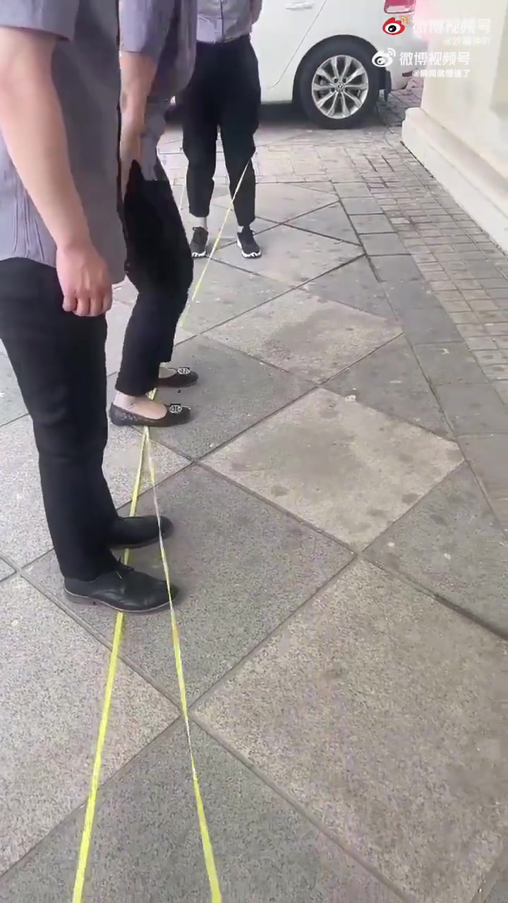 以前没有网络！这跳皮筋的动作，是怎么做到统一的啊！