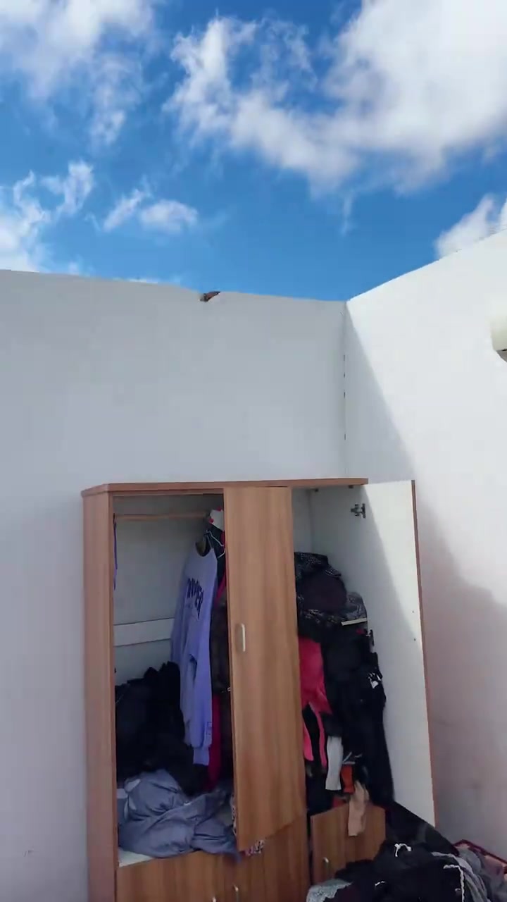 一个台风变成全景天窗了