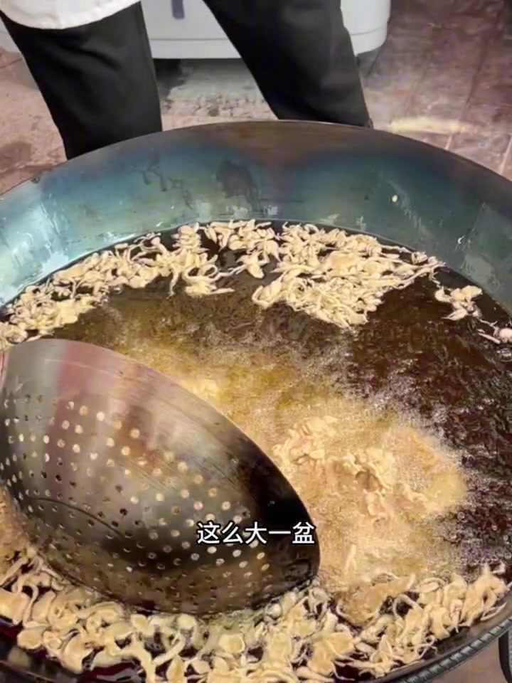 现在的酥肉已经卷到这个程度了吗