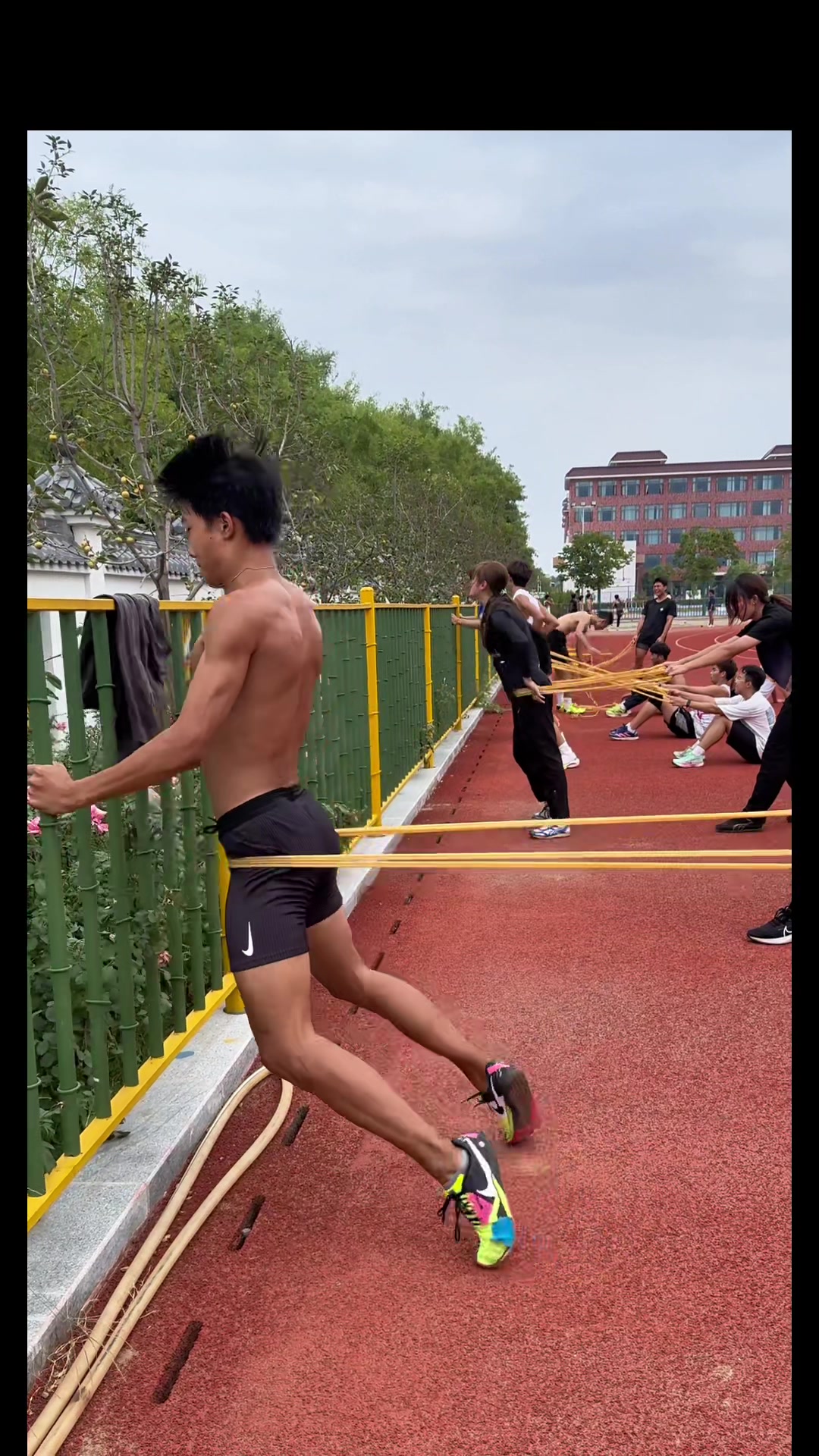 这是体育生在练什么这算什么水平
