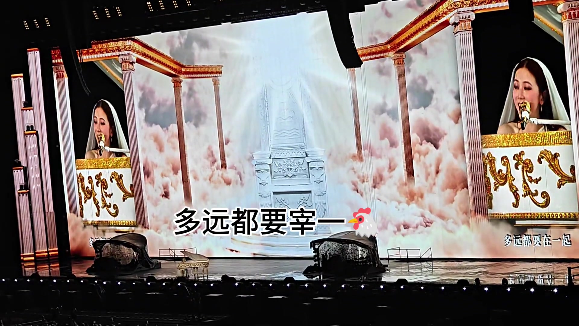 把一首情歌和盐焗清远鸡串一起的也只有邓紫棋了吧