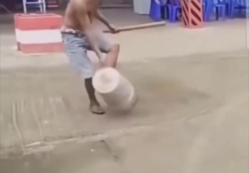 上去就被套个虚弱