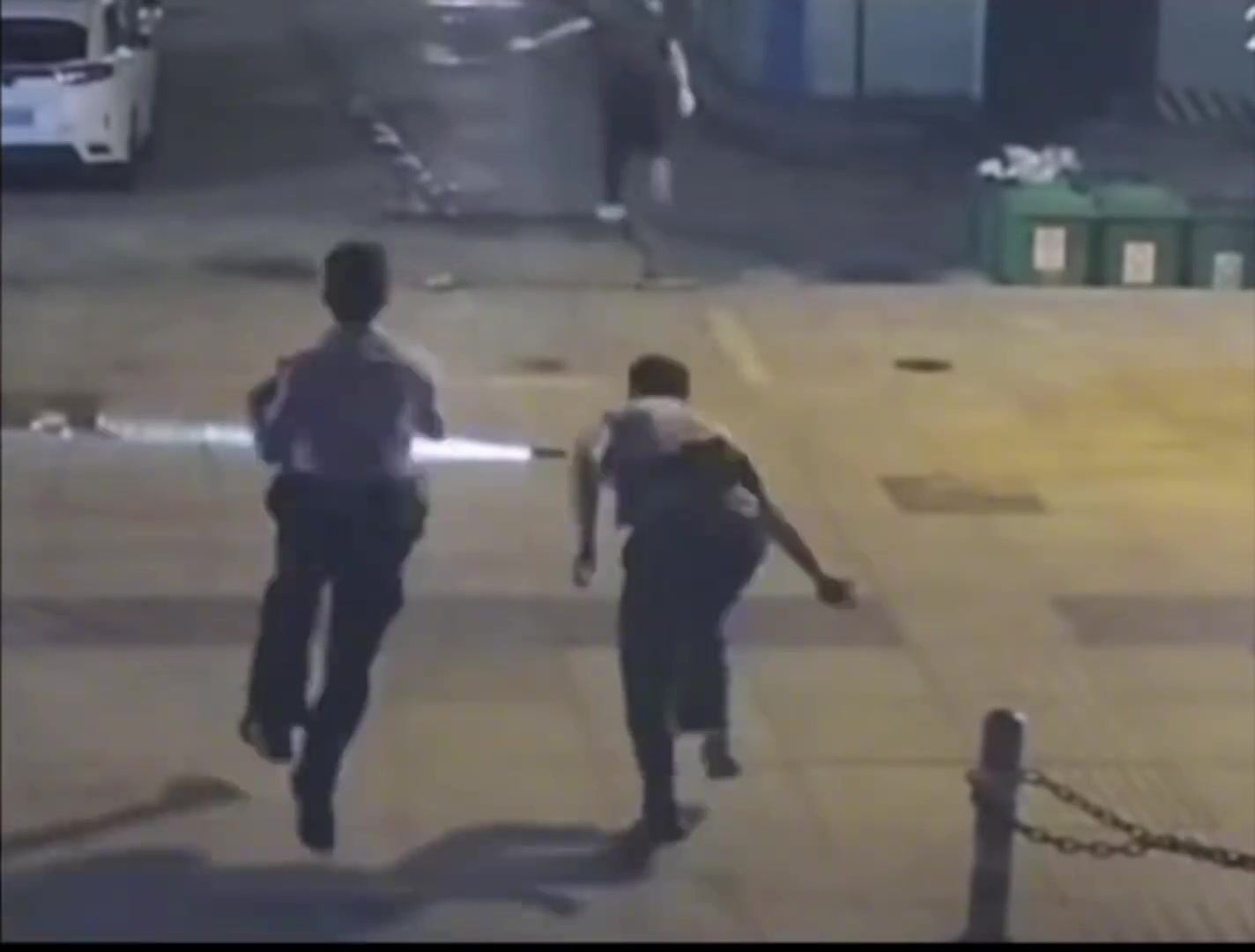 “我小时候的梦想是做一名警察”