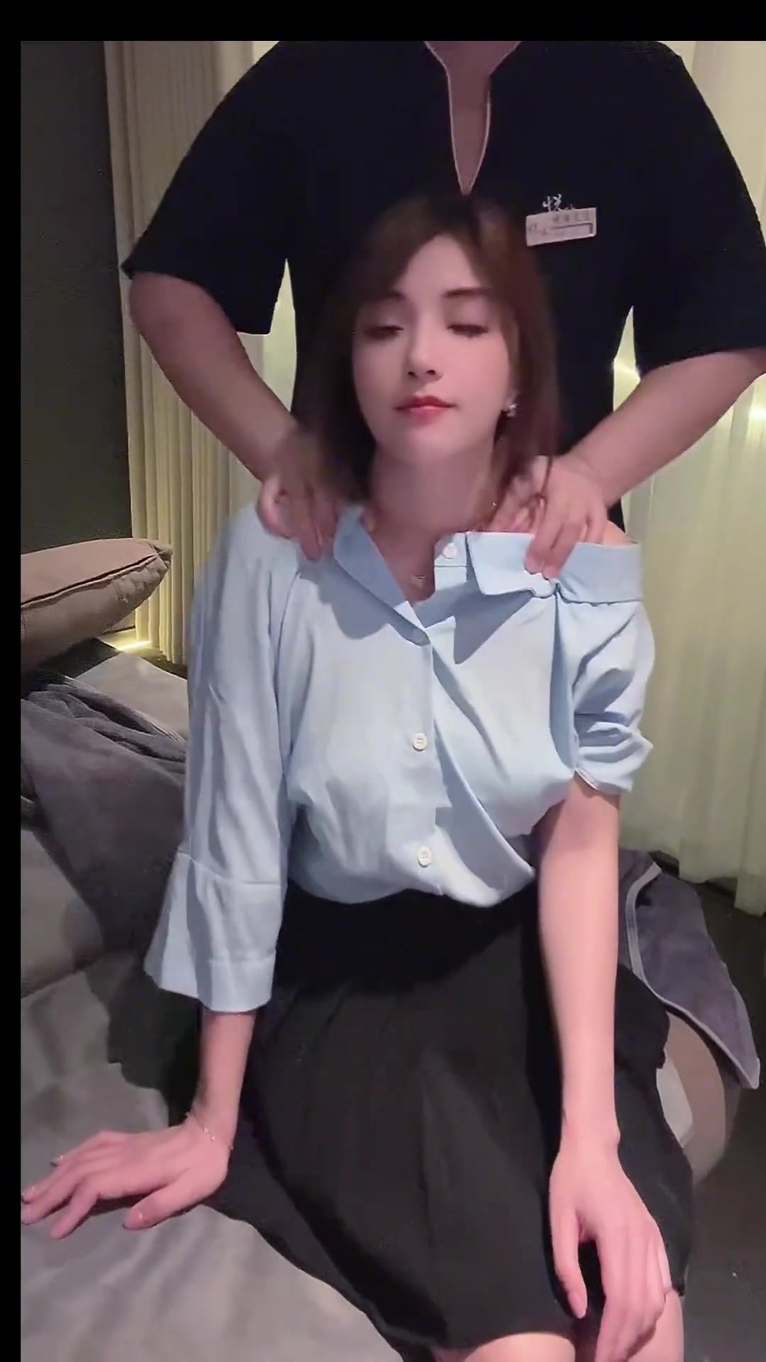 看来她是对这个力度很满意啊！