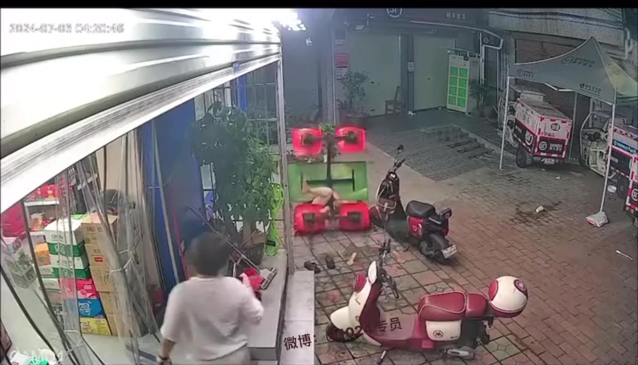 心疼又好笑！果然有些人离开了才知道她的重要性
