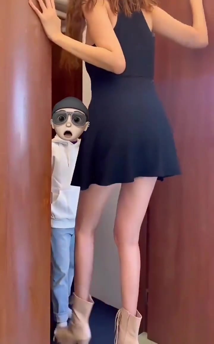 可怕的不是见到巨人，居然还是个女的！