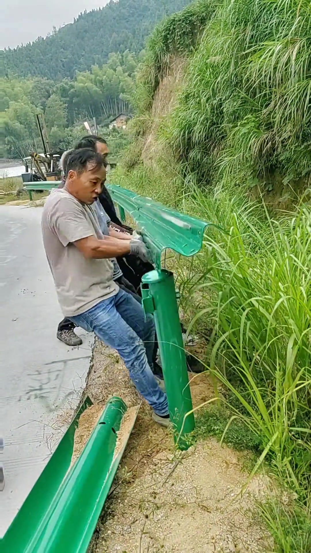 这玩意居然纯靠人力掰的