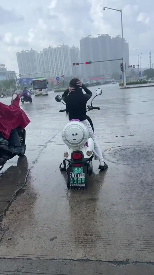 这个时候怎么过去搭讪比较好